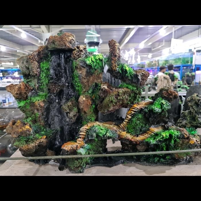 Amour Petshop Relif Relief Air Terjun 1 Lubang Aquascape, Tinggi 35Cm, Lebar 45Cm