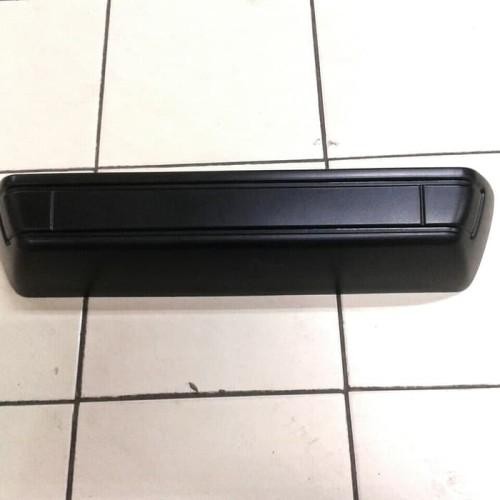 Cover Handle Pintu Belakang Kuda Mitsubishi Kode 080