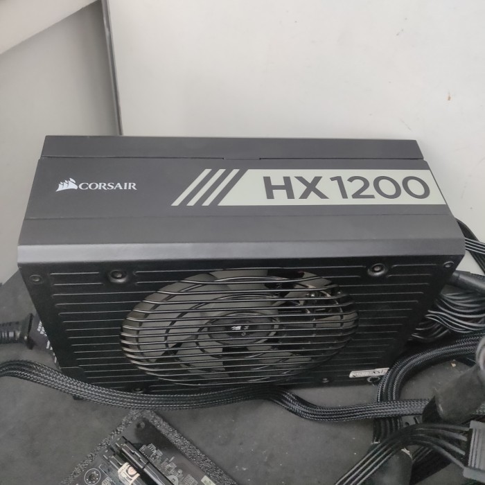 [Expert] Corsair HX1200 inum 1200 Watt Power Supply PSU HX 1200