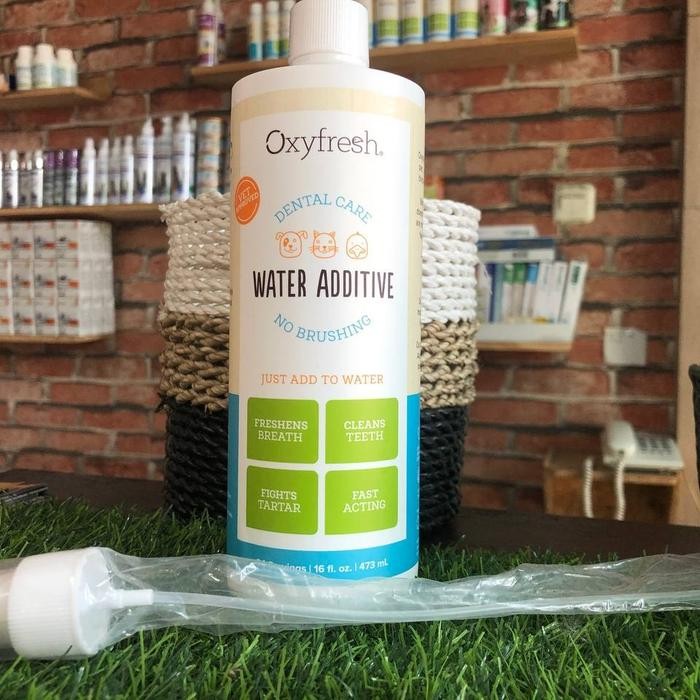 Oxyfresh Water additive 473 ml + tutup spray