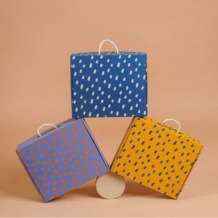 

Pesta- Box Kado - Box Hampers - Maison Elmesa