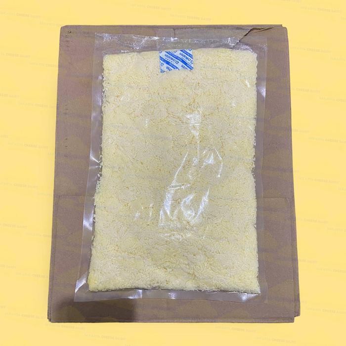 

BARANG TERLARIS Keju Mozzarella Shredded Parut 1 Kg Topping Pizza Pasta