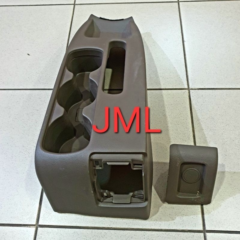Console box original Grand Avanza dan Great xenia 2017 - 2018.