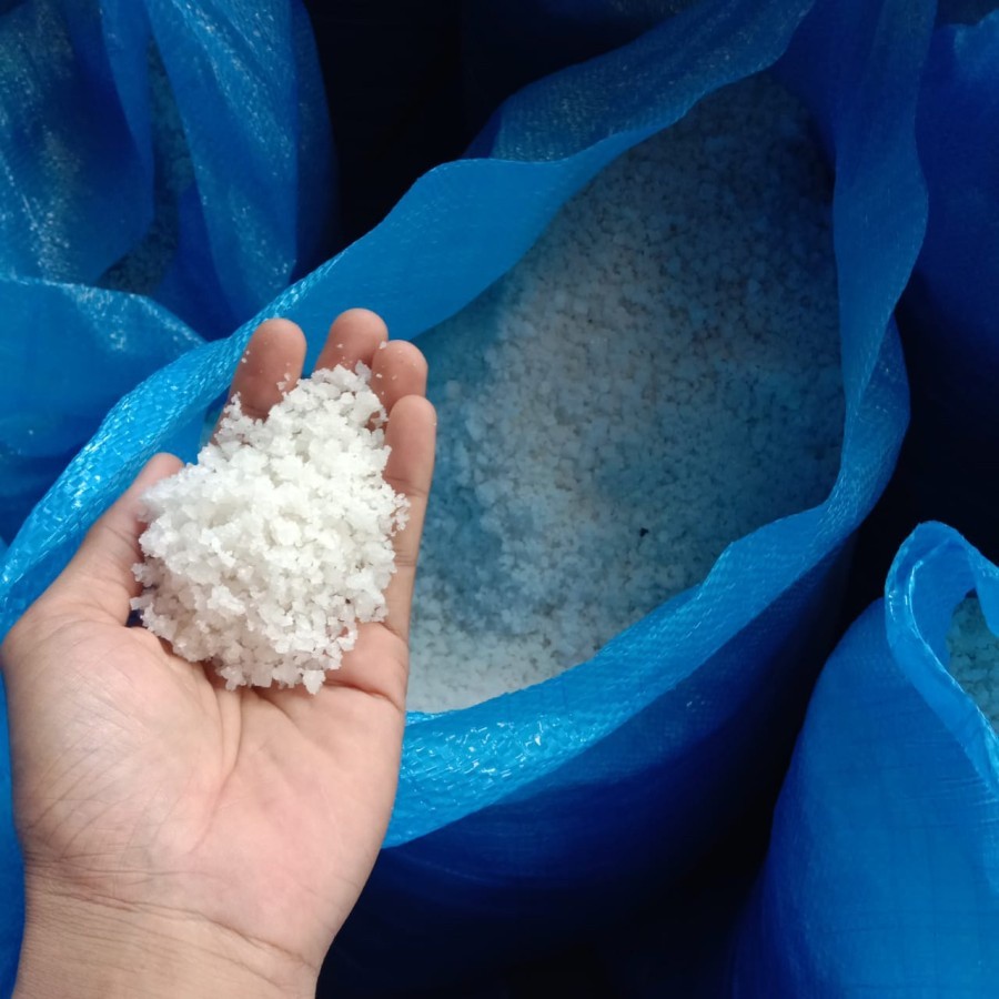 

Garam Krosok 50 Kg K1 Non Yodium Barang Kualitas Premium Putih