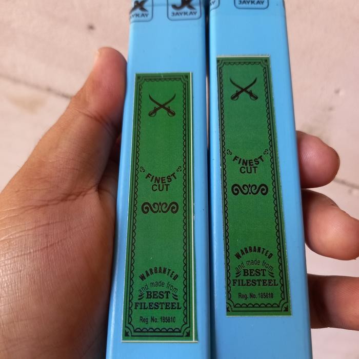 PREMIUM kikir gergaji india segitiga slim taper 5" cap 2 pedang box/palang