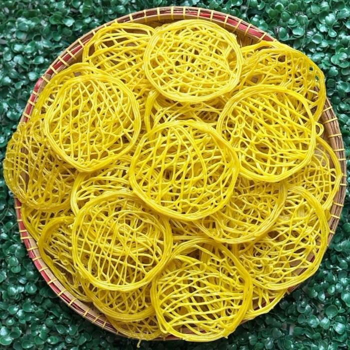 

JTTOP" KERUPUK MIE KUNING MENTAH 1KG