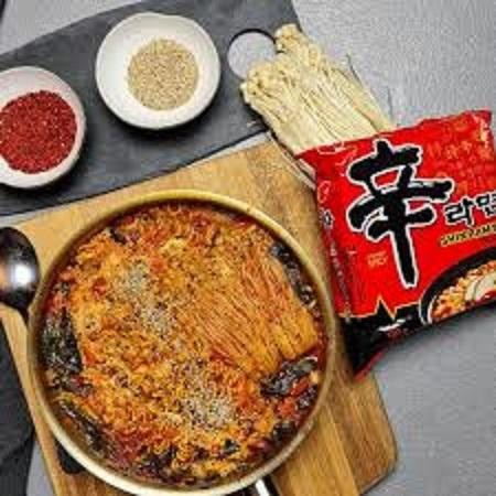 

Promo Terbatas Nongshim Shin Ramyun Noodle Soup Halal Mui /Box 120Gr @ 20Pcs Aman