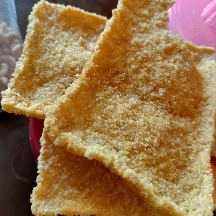 

JTTOP" KERUPUK GENDAR PULI BERAS MENTAH 1 KG