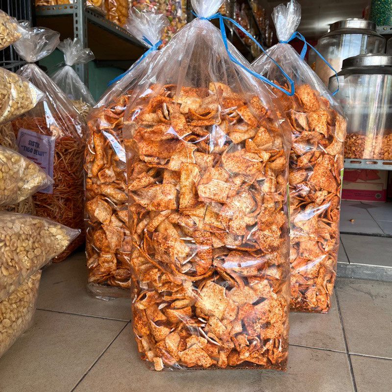

Eumsig Krupuk Slondok Pedas Dan Ori 250Gram Snack Kiloan Alma.Snack
