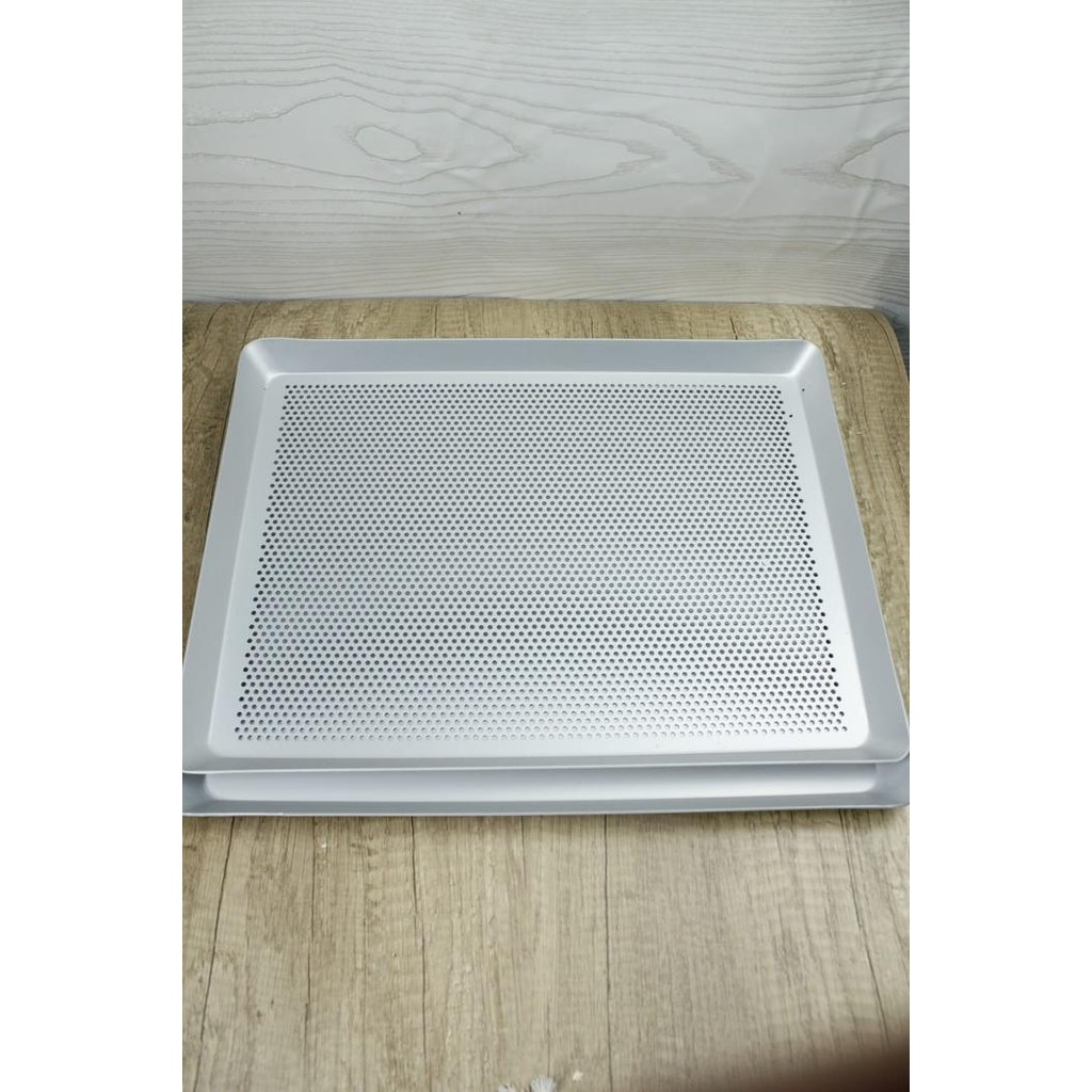 

Baking Tray Perforated Alumunium Alloy Import Lubang 30X40 Cm Loyang