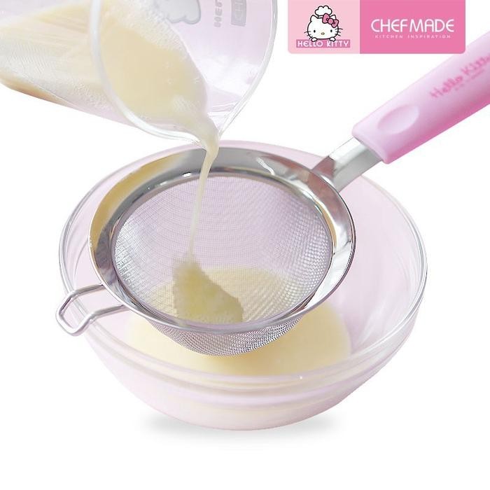

Chefmade Hello Kitty 10Cm S/S Flour Sieve 26.5X10X5.3Cm Ayakan Tepung