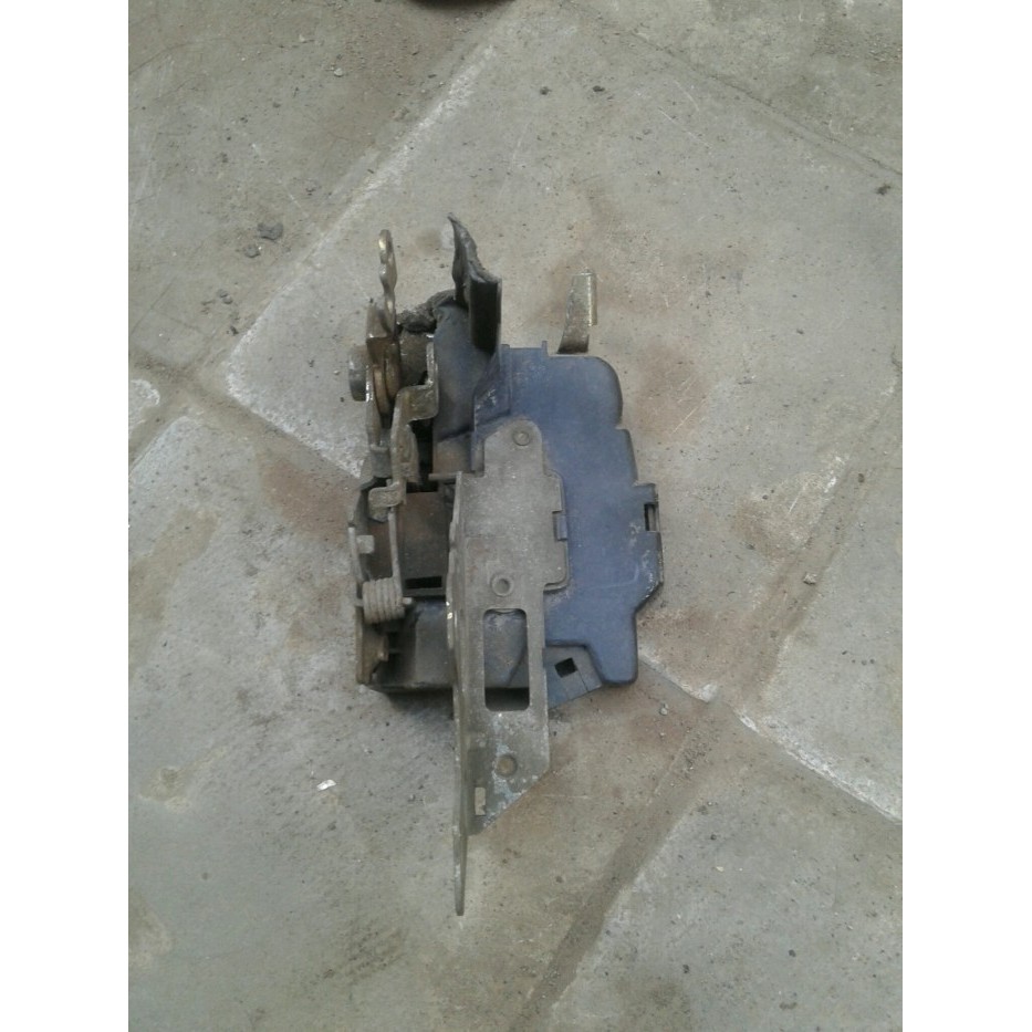 Door Lock Bmw E34 520I Thn 91 Kiri Belakang Rl Copotan