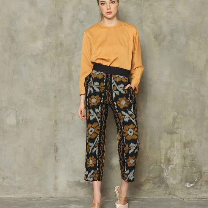 

Terlaris Okainku Anka Ikat Pants - Kunyit
