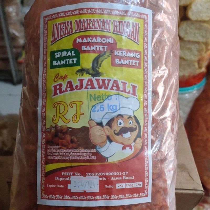 

Andrianbijaksana Snack Spiral / Makaroni Ulir Pedas Rajawali Bal