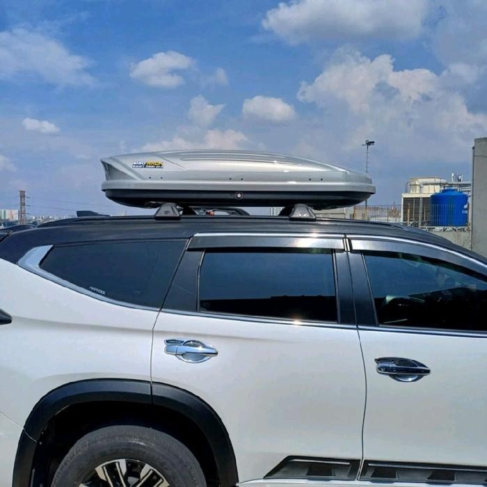 Banyak Dicari Paket Roof Box Hiro Dan Cross Bar All New Pajero Fortuner Rush