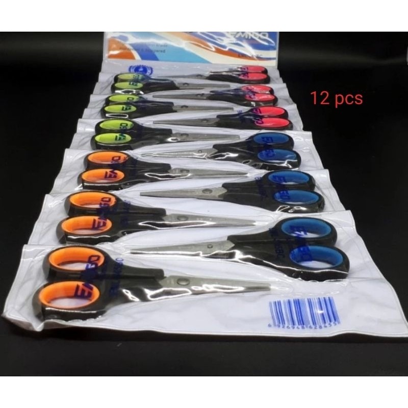 

Gunting Renteng Warna Isi 12 pcs(satu lusin gunting)