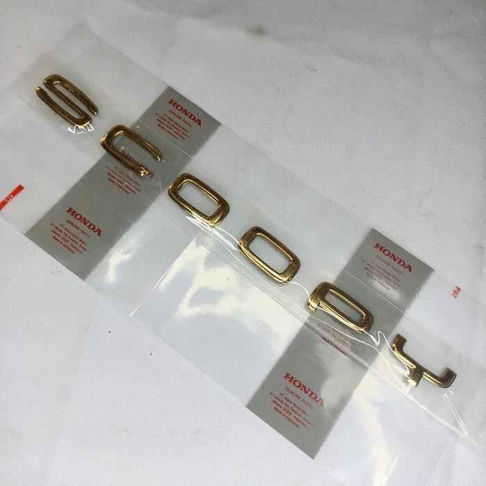 Emblem tulisan sticker scoopy scopy 2021 2023 gold