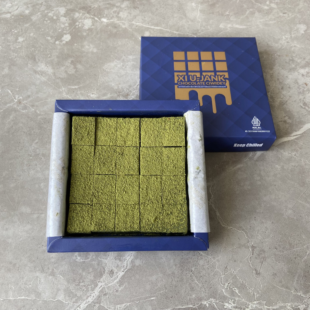 

WHYN!! XIUJANK NAMA MATCHA CHOCOLATE