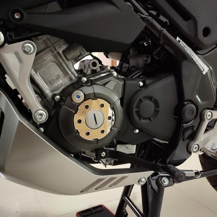 

Terlaris Honda Cb150X Garnish Tutup Blok Mesin Cb 150 X