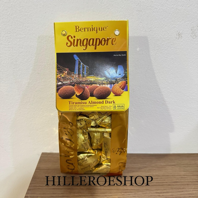 

Olivoliv Snack Coklat Bernique Singapore Tiramisu 250Gr Cokelat Import Chocolate Milk White Dark