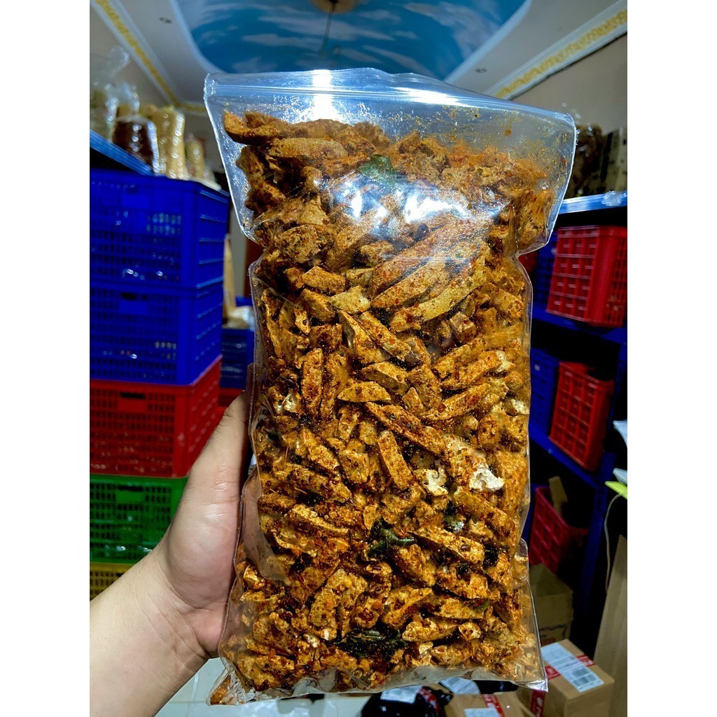 

Olivoliv Snack Stik Basreng Pedas Daun Jeruk Netto 100 Gram