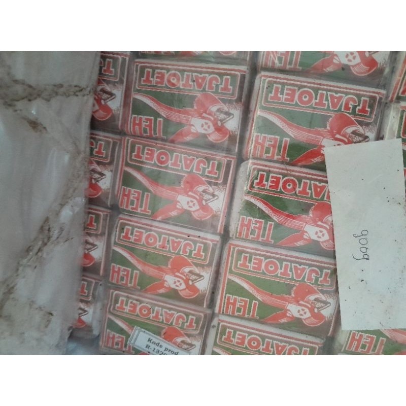 

Tjatoet Jasmine Istimewa [10 pcs @40gr]