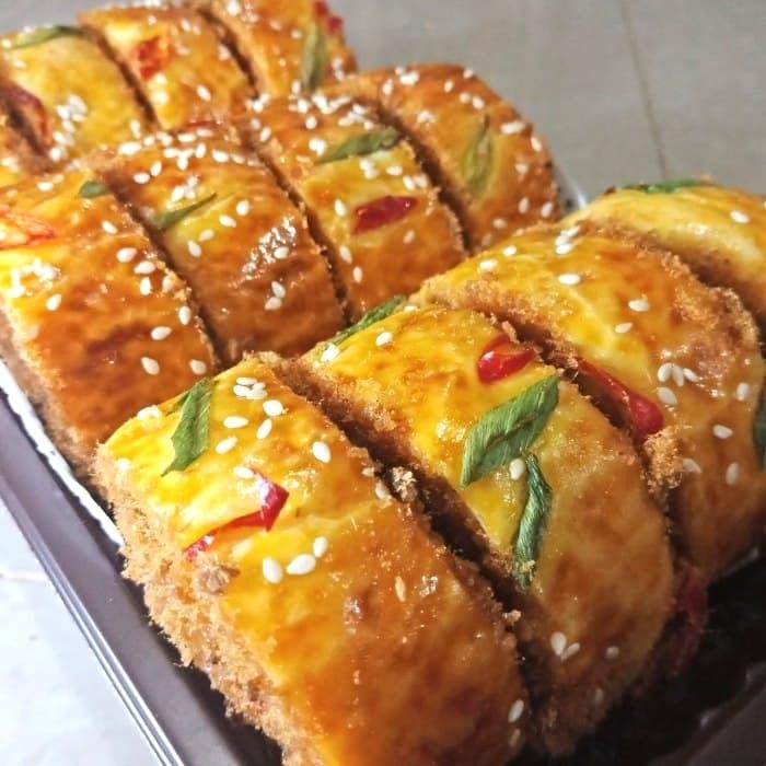 

ROTI GULUNG ABON ISI 12PCS