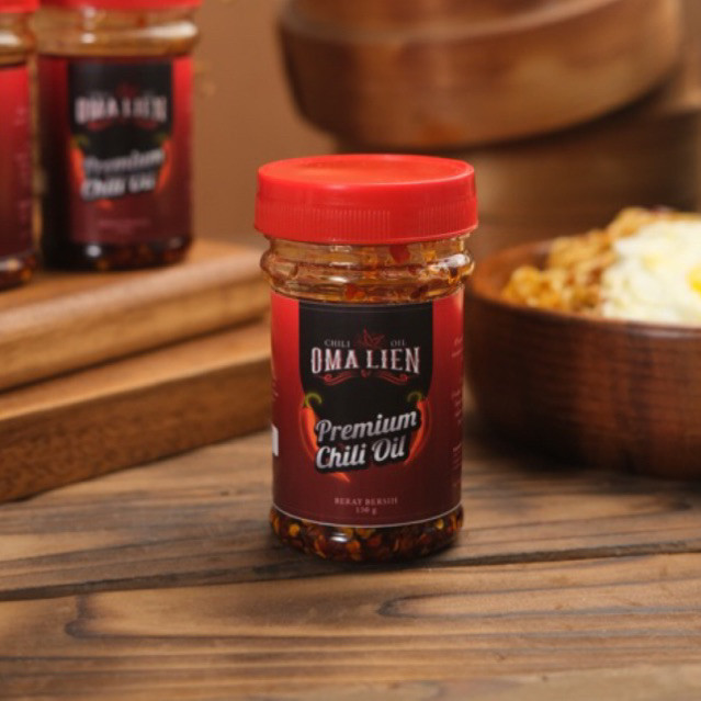 

Chili Oil Pedas Halal / Chili Oil Homemade Fresh Oma Lien 150ML