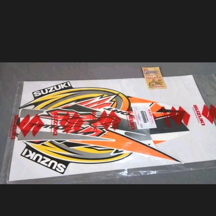 Striping 2004-2005 Hitam Ts125 Original Striping Tahun Muda Hitam Ts125 Stiker Bodi Ts125 Stiker Ts1