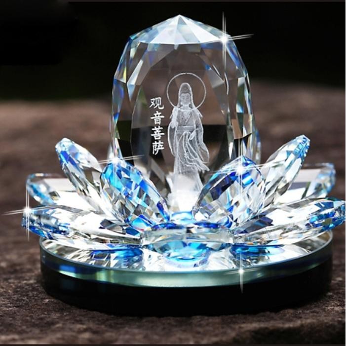 Pajangan Mobil 3D Crystal Dewi Kwam Im Patung Kwan Yin Dashboard