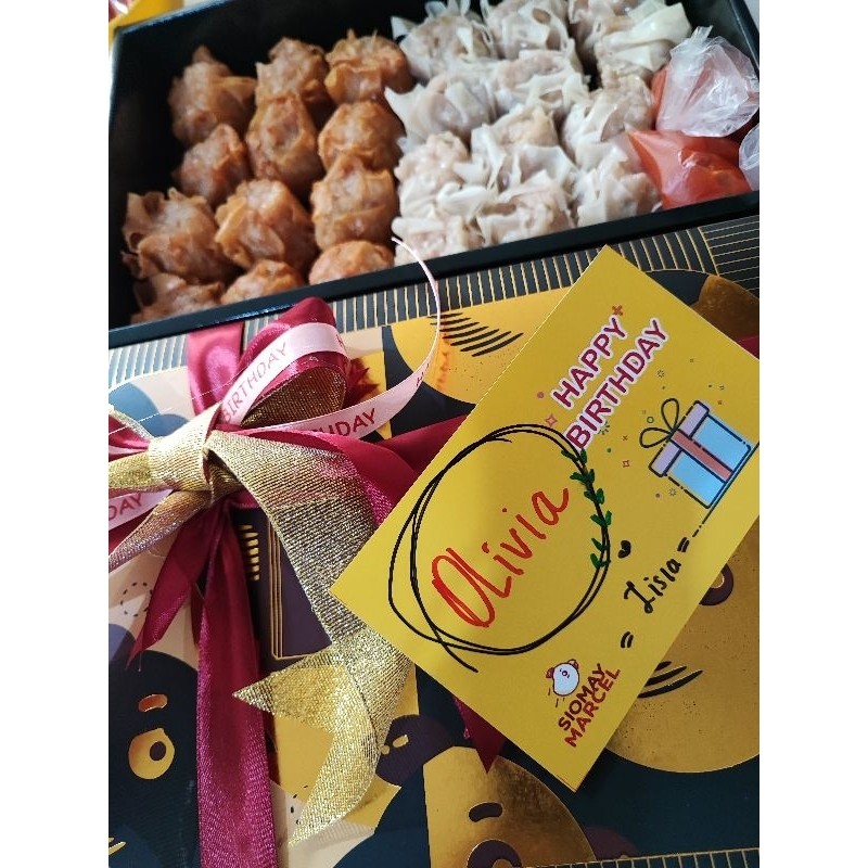 

Lovely Back - Hamper Ulang Tahun isi 24 mix