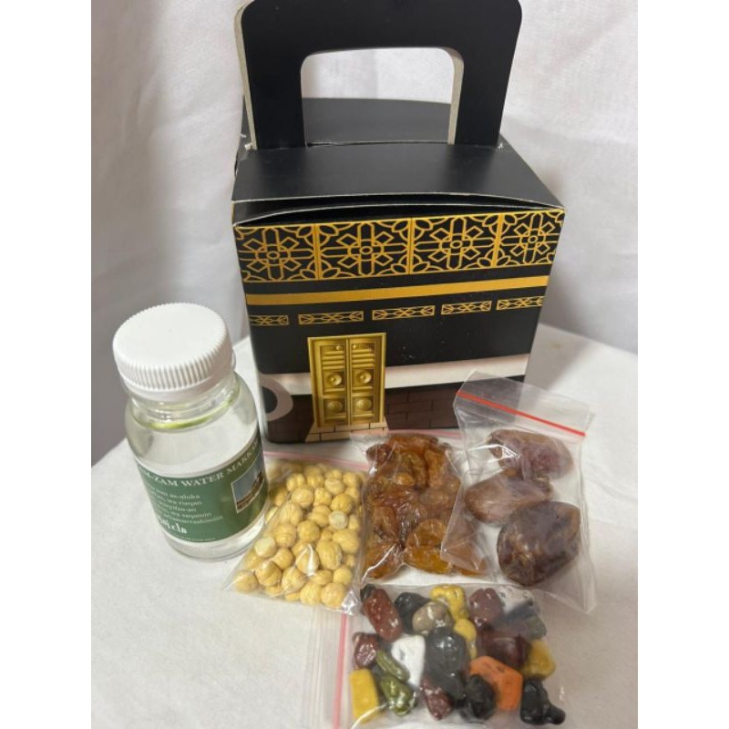 

Lovely Back - Oleh - Oleh Haji dan Umroh Paket Ka'bah Lengkap 50pcs(air ZAM ZAM 80ml full)