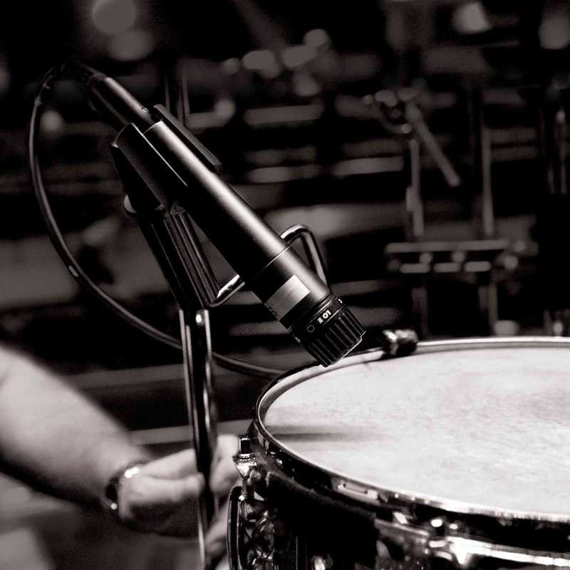 

Mikrofon Kabel Dinamis untuk Mikrofon Instrumen Musik (OEM) Dynamic Wired Microphone for Music Instrument Microphone (OEM) Warna Hitam