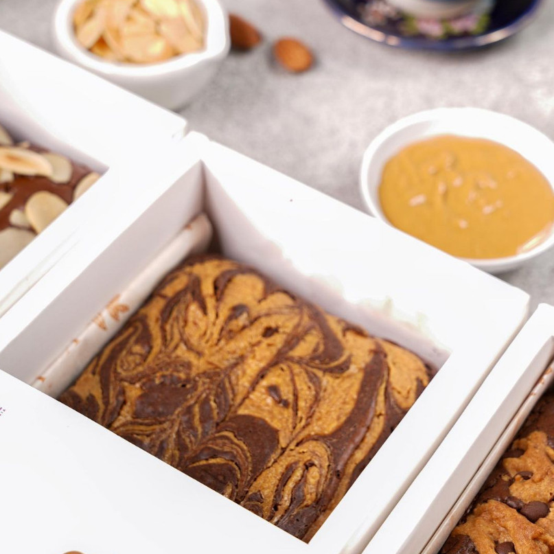 

Kaluna Cakes - Fudgy Brownies Peanut Butter Skippy Ukr. 22x10 - Brownies Panggang Selai Kacang