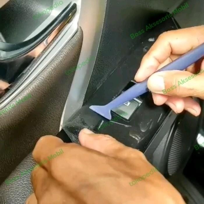 Interior UPPF Innova Zenix Q