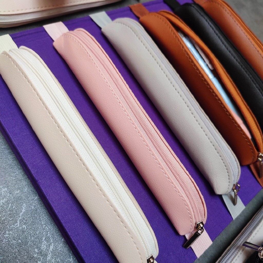 

Pen Pencil Case Tempat Pensil Pena Case Sleeve Karet Holder
