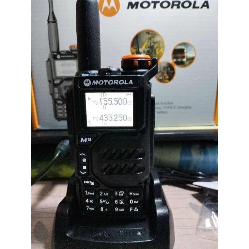 Ht Handy talkie Motorola X8 Radio Motorola 10 watt Dual band UHF - VHF 5500 mah