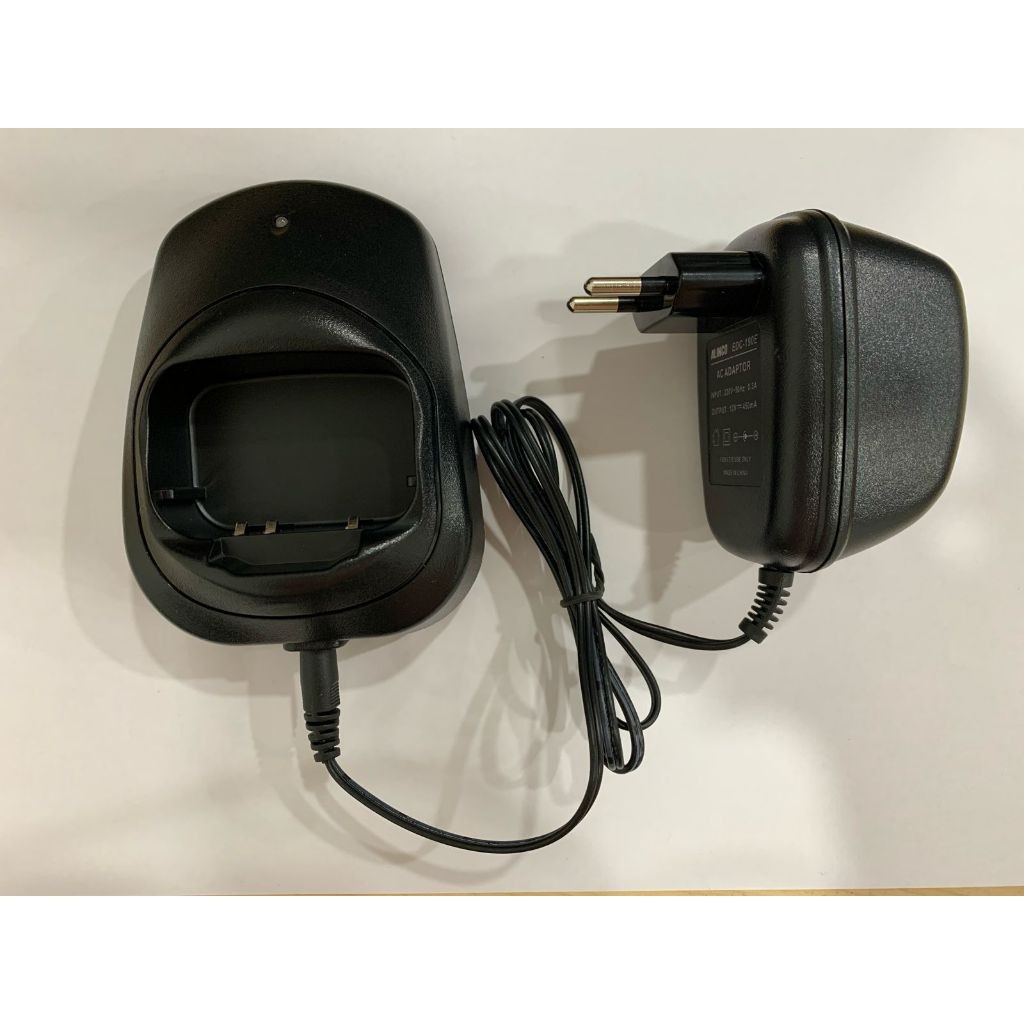 Charger untuk HT alinco DJ W100 W500 DJ-W100 DJ-W500 EDC189