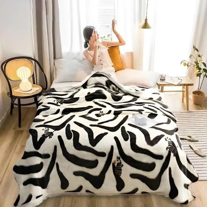 Cuci Gudang Selimut Bulu Halus Ukuran 180x200 Motif Dewasa / Anak