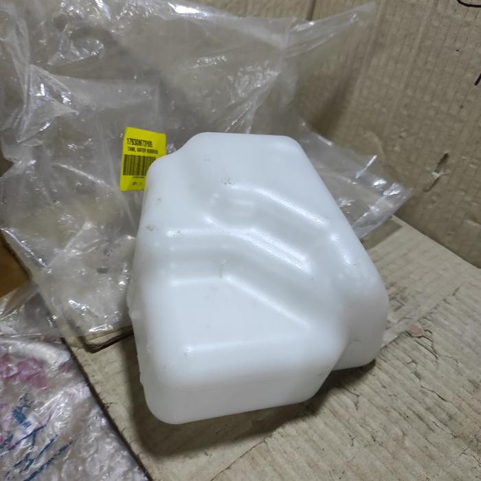 Tabung Cadangan Air Radiator Karimun Estilo Dan New Estilo Kode 064