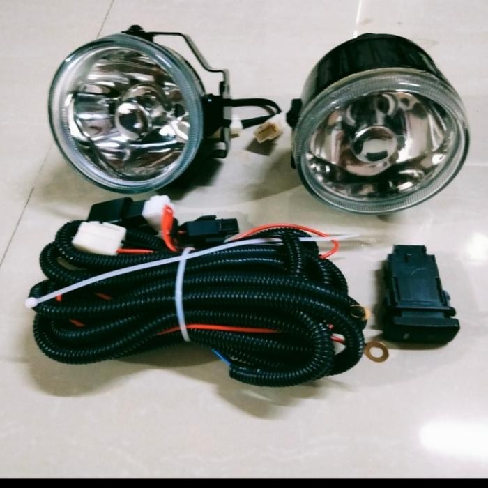 Paling Berkualitas Fog Lamp / Lampu Kabut Mobil Isuzu New Panther / Panther Tauring
