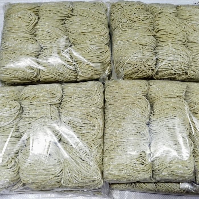 

Ready JT BAKMI VEGAN MIE MENTAH KILOAN