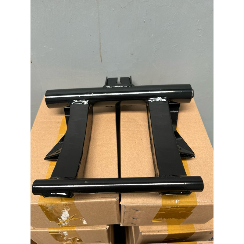 engine mounting custom mundur honda vario 125 dan honda vario 150