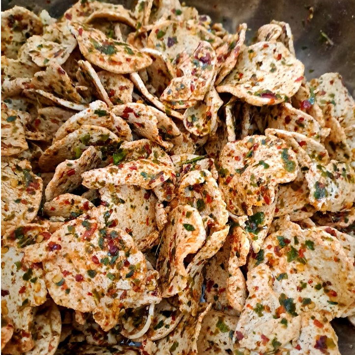 

waw Basreng Pipih Premium Pedas Daun Jeruk Kari'am Bandung 500gr