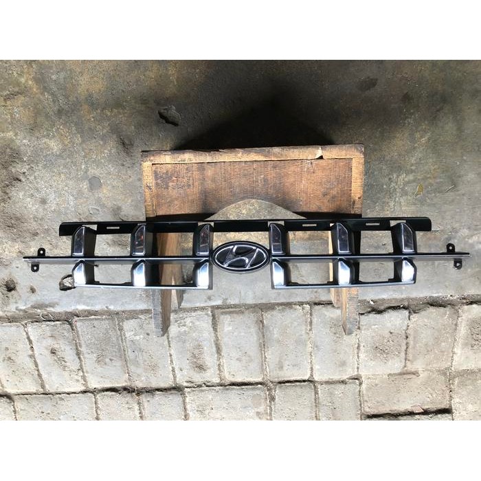 Gril Grill Grille Ram Hyundai Verna 2001 2002 2003 2004 Original