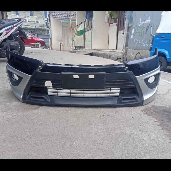 bumper bemper depan Yaris 2015 2016 2017 plus bodykit depan