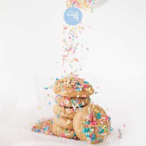 

Mini crunchy confetti cookies