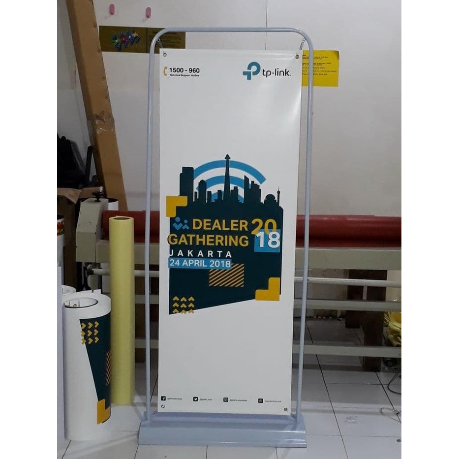 

Standing Door Frame 60X160 Standing Display Banner Uk 60 X 160