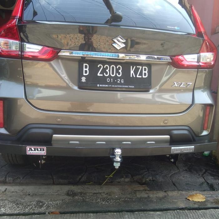 PREMIUM towing belakang mobil Suzuki XL 7