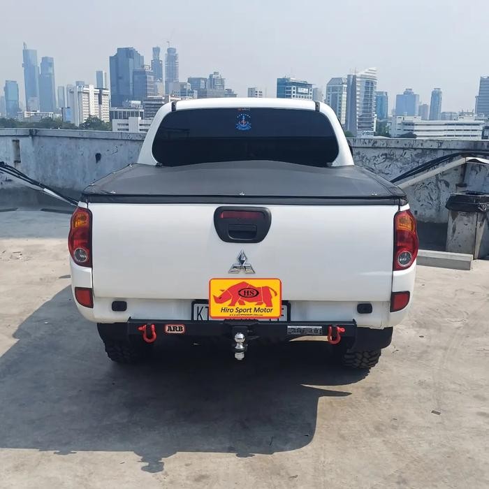 PREMIUM towing triton model ARB + shackle